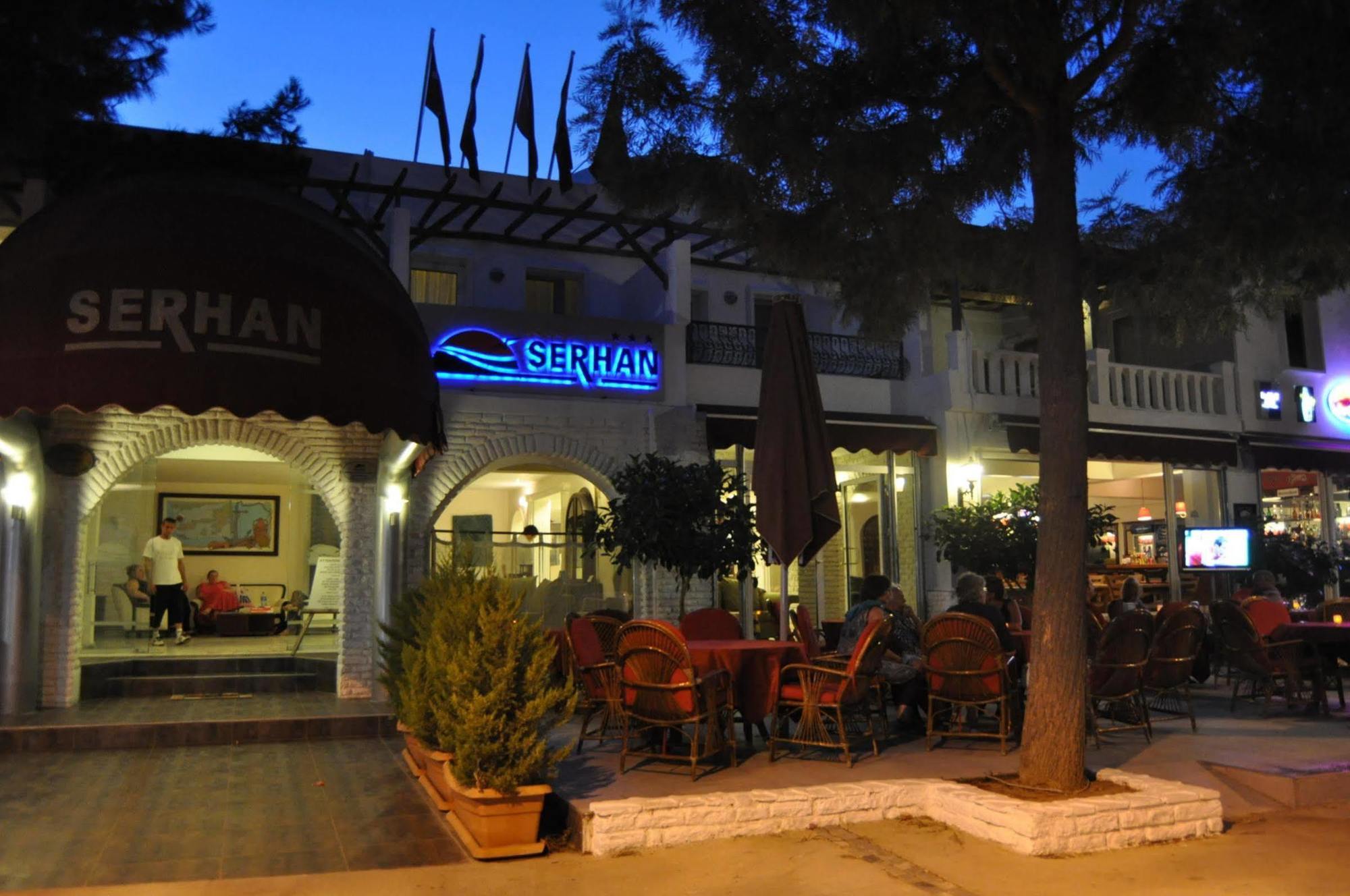 Serhan Hotel Gümbet Esterno foto